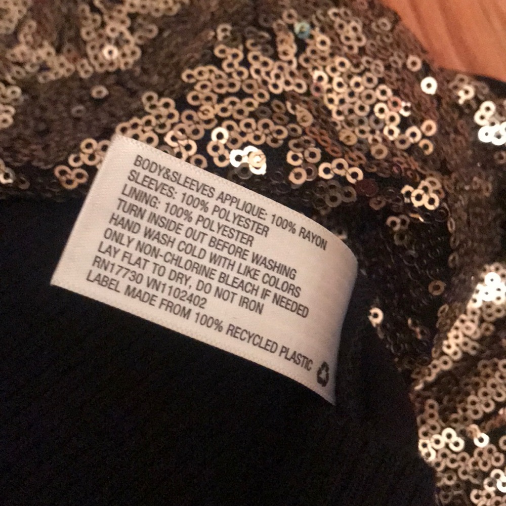 ✨Gold Sequin Bomber Jacket. Xhilaration. Size S - Picture 6 of 6
